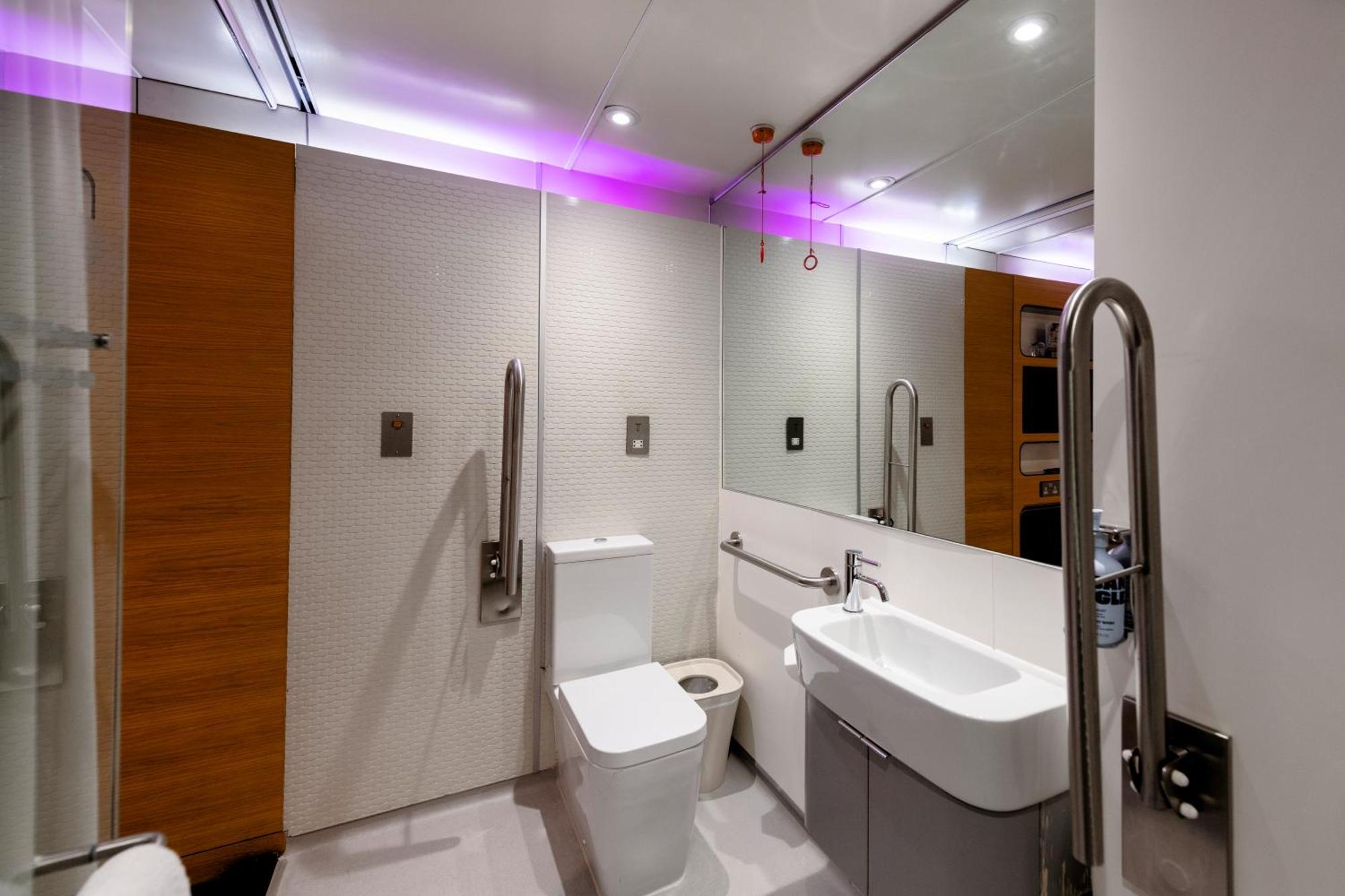 Yotelair London Gatwick Airport Horley Exterior foto